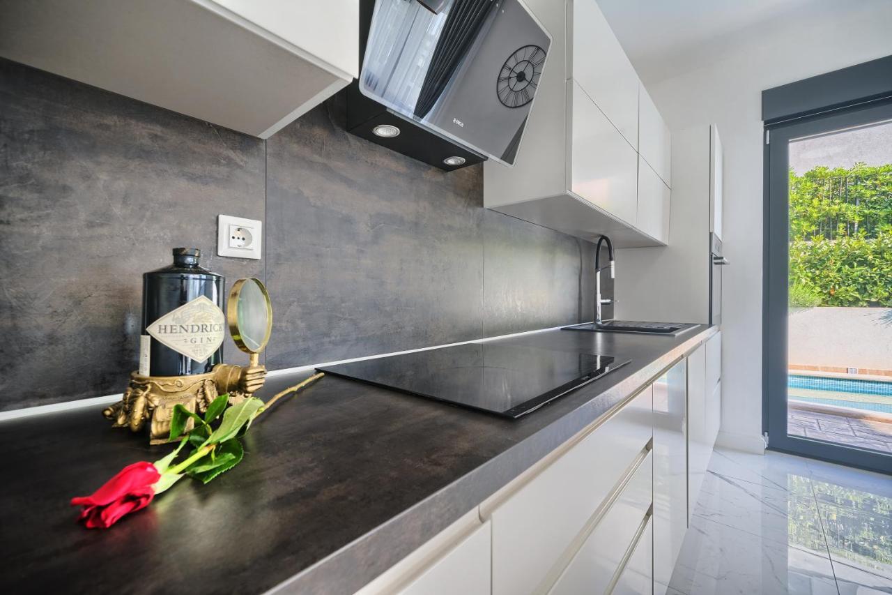 Villa Celestial Near Split Подстрана Екстериор снимка